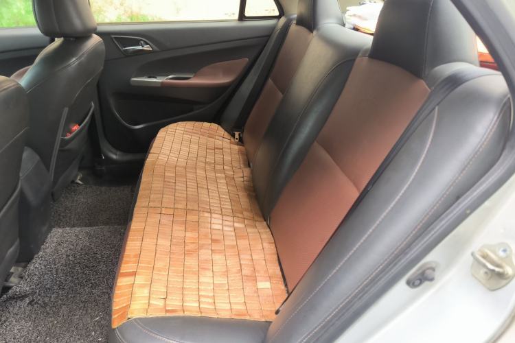 Used BYD F3 2015 Energy-Efficient Model 1.5L Manual Comfort Edition Left Rear Seat