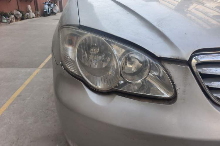 Used BYD F3 2015 Energy-Efficient Model 1.5L Manual Comfort Edition Right Front Headlight