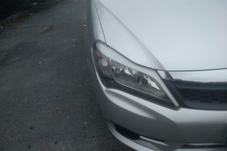 Used BYD F3 2015 Energy-Efficient Model 1.5L Manual Comfort Edition Right Front Headlight