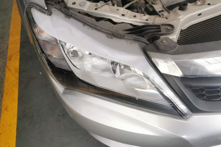 Used BYD F3 2015 Energy-Efficient Model 1.5L Manual Comfort Edition Right Front Headlight