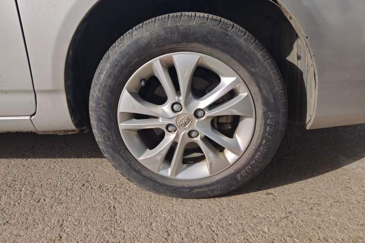 Used BYD F3 2015 Energy-Saving Edition 1.5L Manual Luxury Model Right Front Wheel Hub