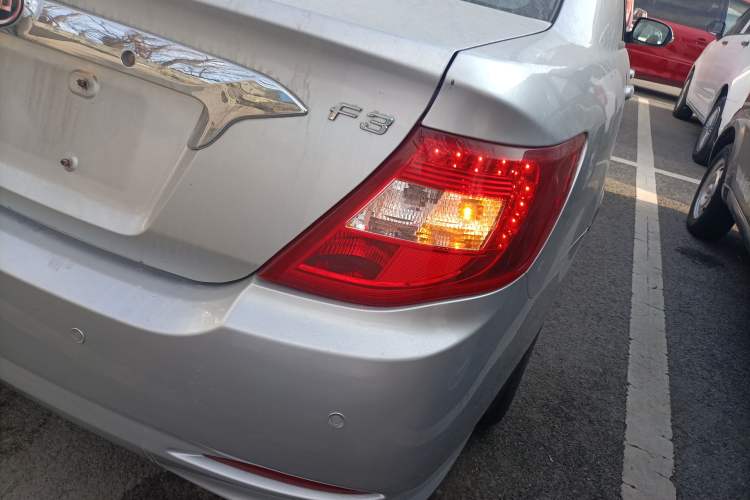 Used BYD F3 2015 Energy-Saving Edition 1.5L Manual Luxury Model Right Rear Taillight