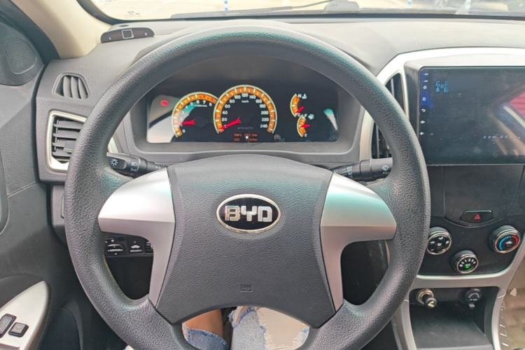 Used BYD F3 2015 Energy-Efficient Model 1.5L Manual Comfort Edition Steering Wheel