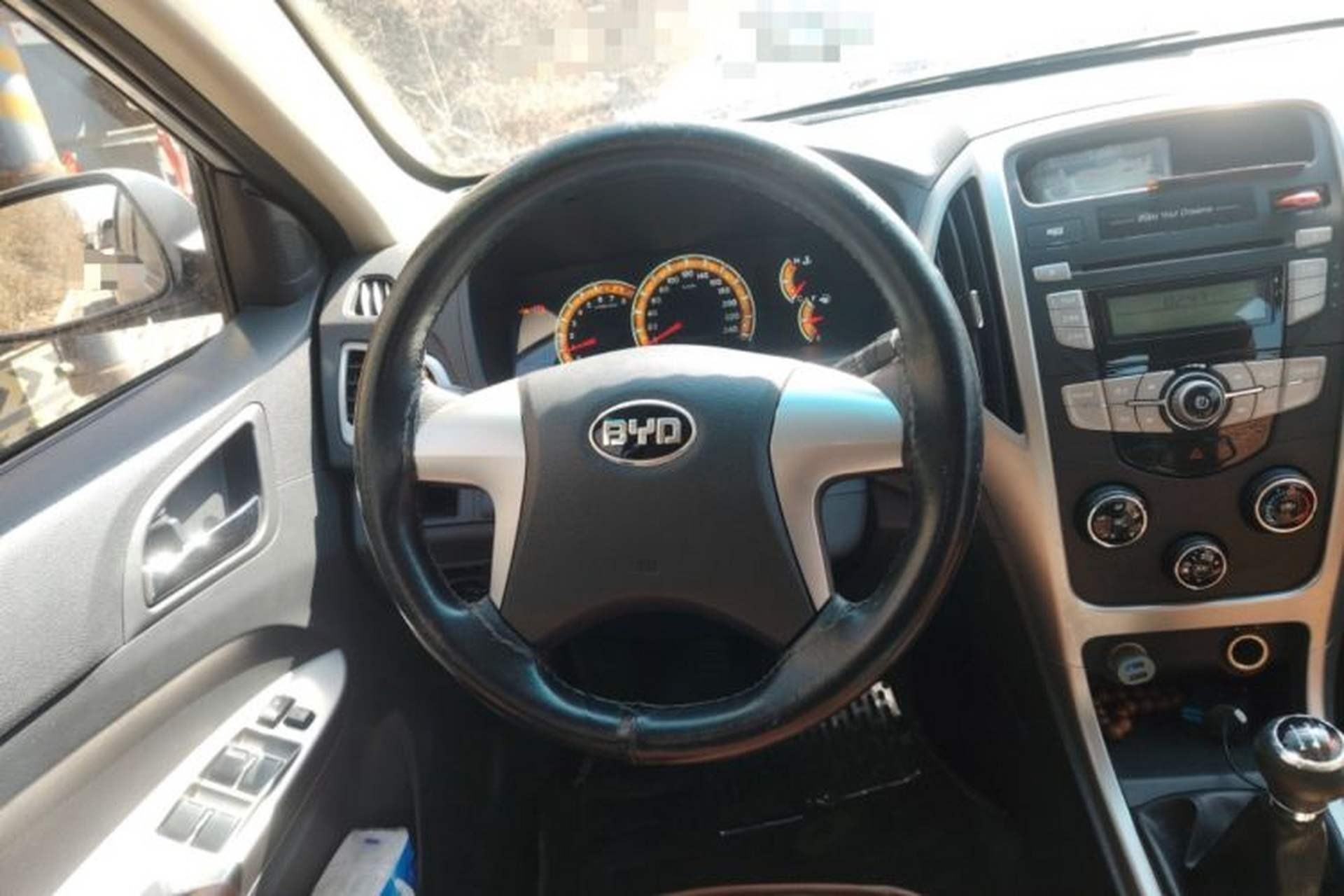 Used BYD F3 2015 Energy-Efficient Model 1.5L Manual Comfort Edition Steering Wheel