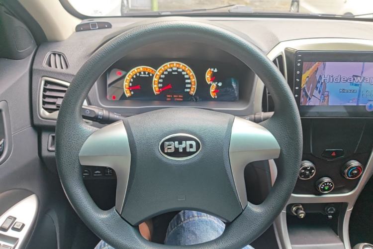Used BYD F3 2015 Energy-Efficient Model 1.5L Manual Comfort Edition Steering Wheel