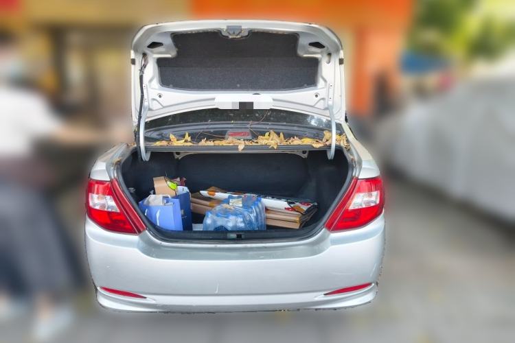 Used BYD F3 2015 Energy-Efficient Model 1.5L Manual Comfort Edition Trunk
