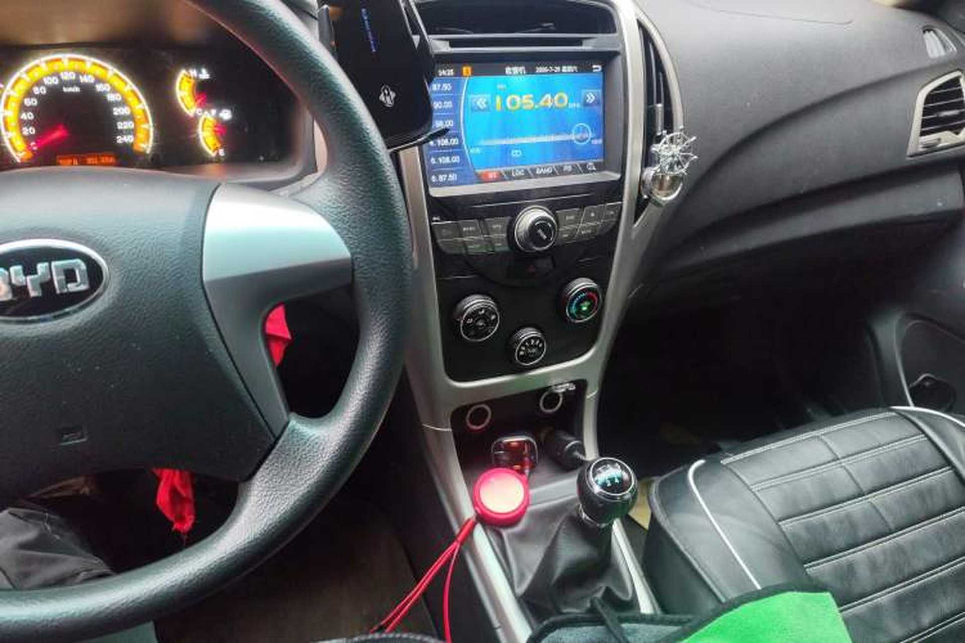 Used BYD F3 2015 Energy-Efficient Model 1.5L Manual Comfort Edition Audio And AC Panel
