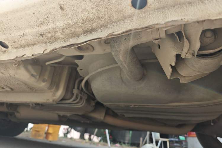 Used BYD F3 2015 Energy-Efficient Model 1.5L Manual Comfort Edition Chassis Rear Left