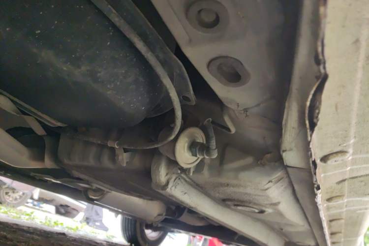 Used BYD F3 2015 Energy-Saving Edition 1.5L Manual Luxury Model Chassis Rear Right