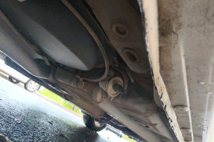 Used BYD F3 2015 Energy-Saving Edition 1.5L Automatic Prestige Model Chassis Rear Right