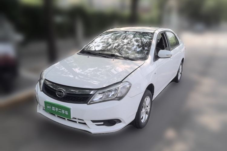 Ojetý BYD F3 2015 Energy-Saving Edition 1.5L Manual Luxury Model Guazi used car, China used car export, Used car for sale, Used  cars, Cheapest cars for sale