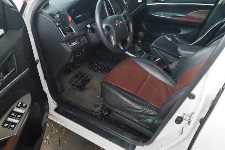 Used BYD F3 2015 Energy-Efficient Model 1.5L Manual Comfort Edition Driver Seat
