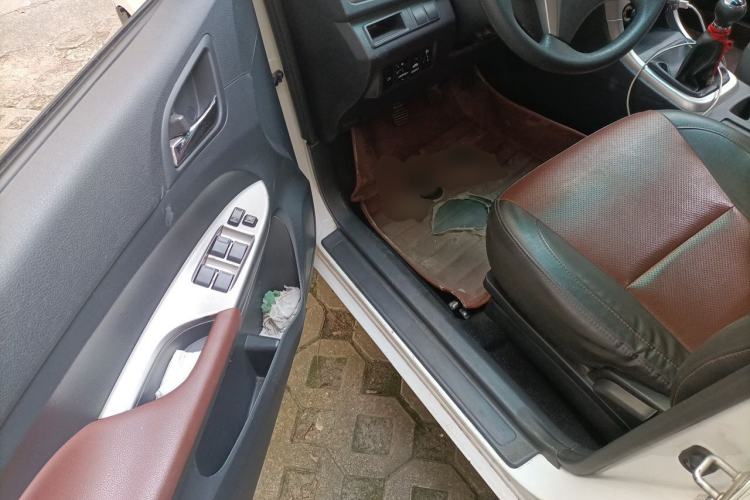 Used BYD F3 2015 Energy-Efficient Model 1.5L Manual Comfort Edition Driver Seat