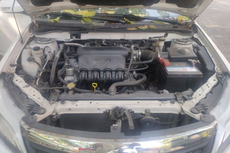Used BYD F3 2015 Energy-Saving Edition 1.5L Manual Luxury Model Engine Bay