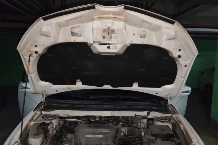 Used BYD F3 2015 Energy-Saving Edition 1.5L Manual Luxury Model Engine Bay