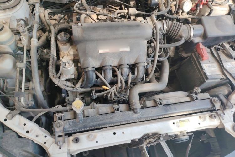 Used BYD F3 2015 Energy-Efficient Model 1.5L Manual Comfort Edition Engine Bay