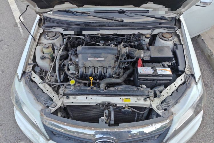 Used BYD F3 2015 Energy-Saving Edition 1.5L Manual Luxury Model Engine Bay