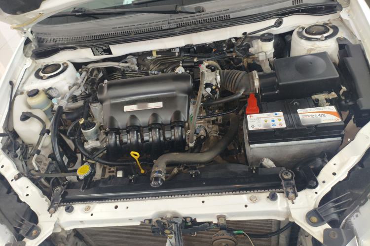 Used BYD F3 2015 Energy-Saving Edition 1.5L Manual Luxury Model Engine Bay