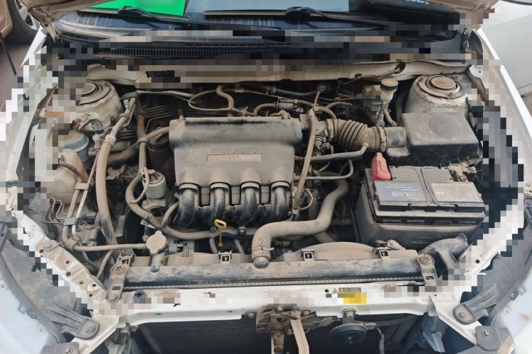 Used BYD F3 2015 Energy-Efficient Model 1.5L Manual Comfort Edition Engine Bay