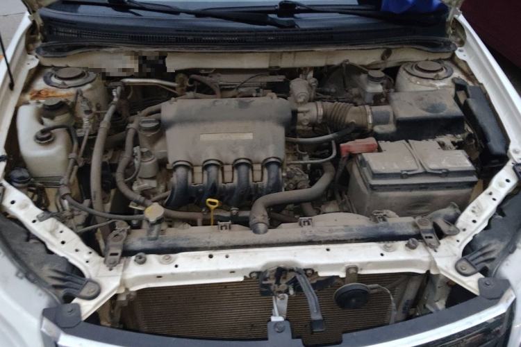 Used BYD F3 2015 Energy-Saving Edition 1.5L Automatic Luxury Model Engine Bay