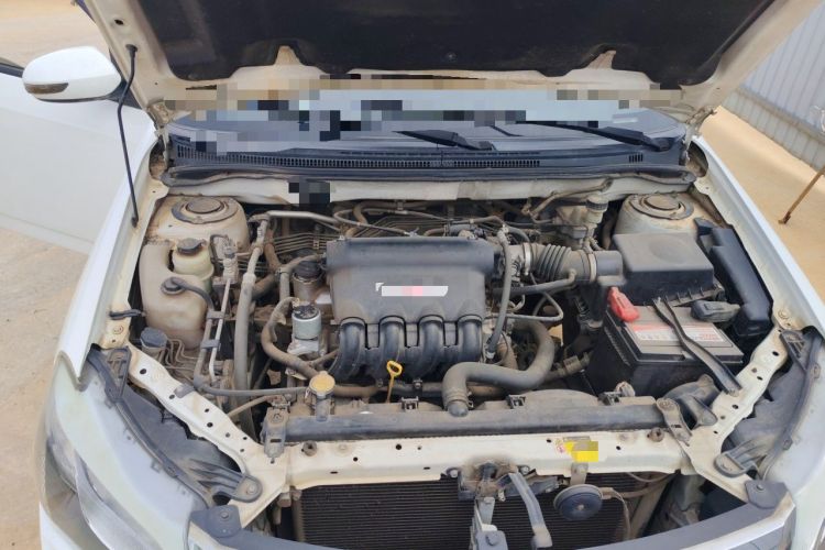 Used BYD F3 2015 Energy-Saving Edition 1.5L Manual Luxury Model Engine Bay