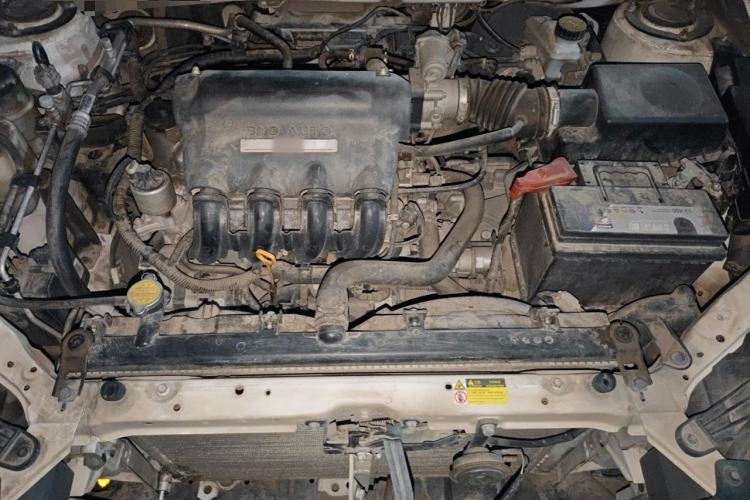 Used BYD F3 2015 Energy-Saving Edition 1.5L Automatic Luxury Model Engine Bay