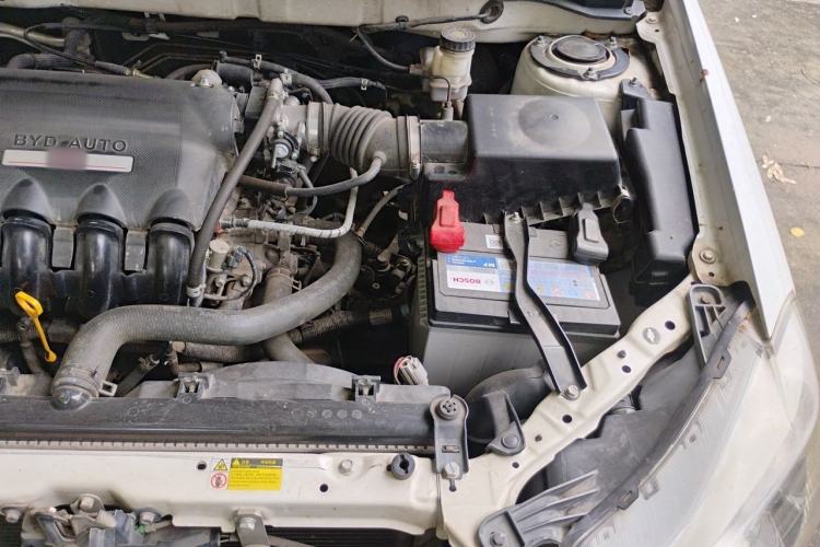 Used BYD F3 2015 Energy-Efficient Model 1.5L Manual Comfort Edition Engine Bay Left