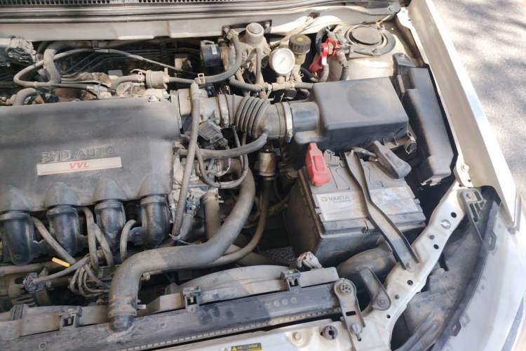 Used BYD F3 2015 Energy-Efficient Model 1.5L Manual Comfort Edition Engine Bay Left