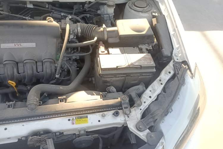 Used BYD F3 2015 Energy-Efficient Model 1.5L Manual Comfort Edition Engine Bay Left