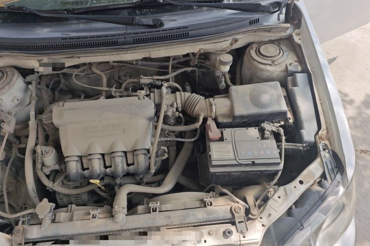 Used BYD F3 2015 Energy-Efficient Model 1.5L Manual Comfort Edition Engine Bay Left