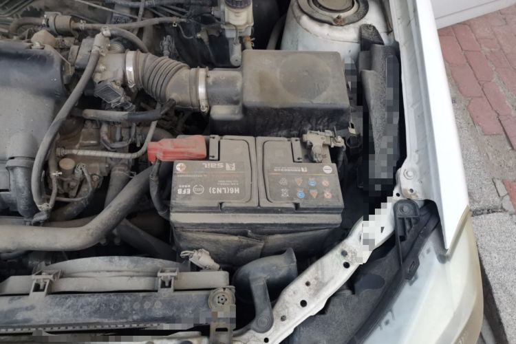 Used BYD F3 2015 Energy-Efficient Model 1.5L Manual Comfort Edition Engine Bay Left