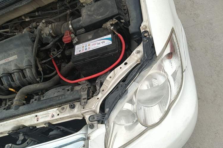 Used BYD F3 2015 Energy-Efficient Model 1.5L Manual Comfort Edition Engine Bay Left