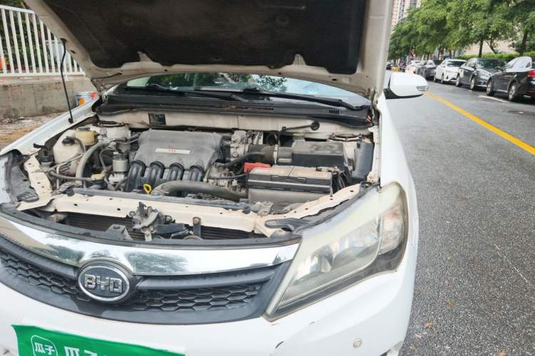 Used BYD F3 2015 Energy-Saving Edition 1.5L Automatic Prestige Model Engine Bay Left