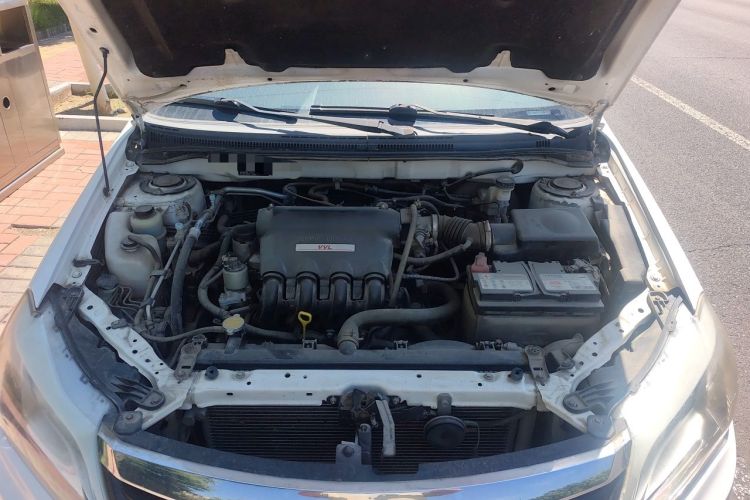 Used BYD F3 2015 Energy-Saving Edition 1.5L Manual Luxury Model Engine Bay