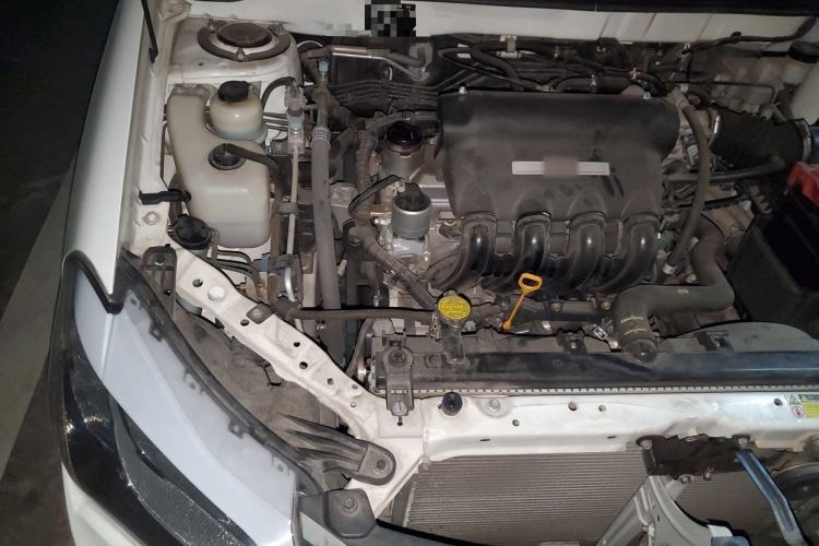 Used BYD F3 2015 Energy-Efficient Model 1.5L Manual Comfort Edition Engine Bay Right