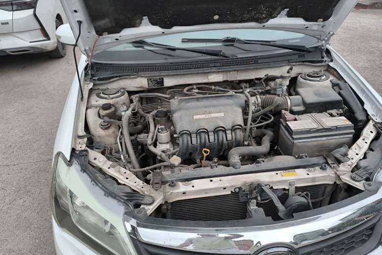 Used BYD F3 2015 Energy-Efficient Model 1.5L Manual Comfort Edition Engine Bay Right
