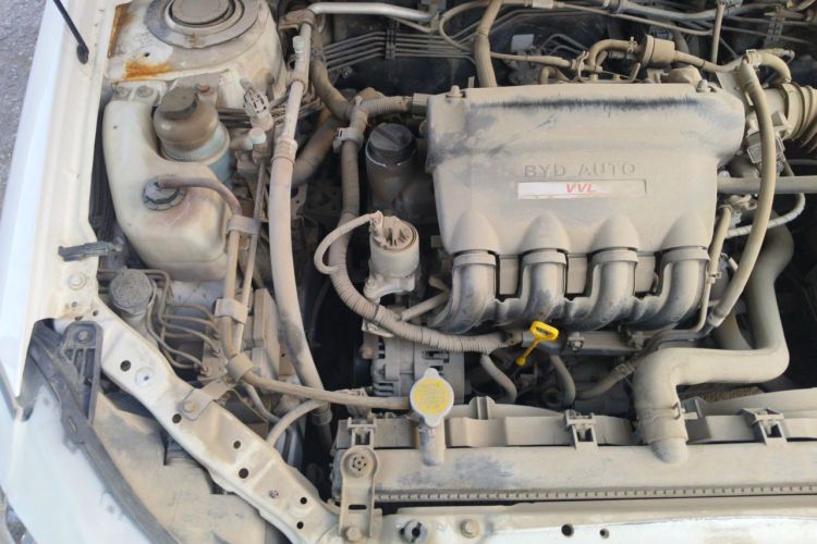 Used BYD F3 2015 Energy-Efficient Model 1.5L Manual Comfort Edition Engine Bay Right