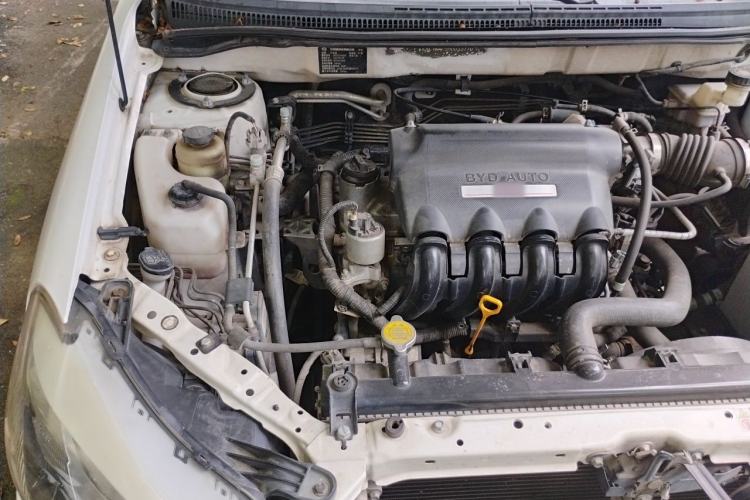 Used BYD F3 2015 Energy-Efficient Model 1.5L Manual Comfort Edition Engine Bay Right