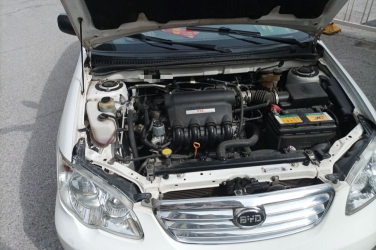 Used BYD F3 2015 Energy-Efficient Model 1.5L Manual Comfort Edition Engine Bay Right