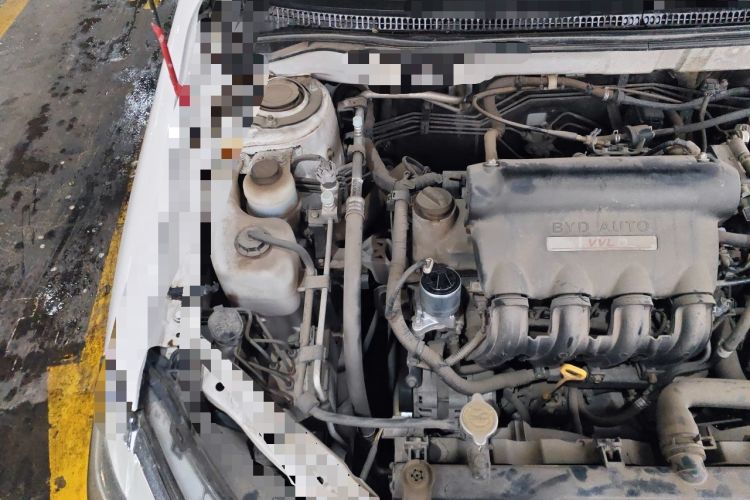 Used BYD F3 2015 Energy-Efficient Model 1.5L Manual Comfort Edition Engine Bay Right