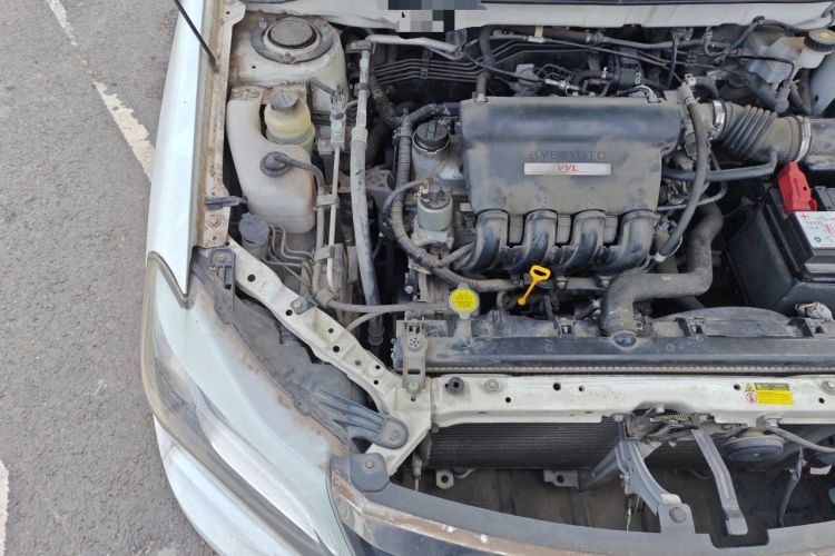 Used BYD F3 2015 Energy-Saving Edition 1.5L Manual Luxury Model Engine Bay Right