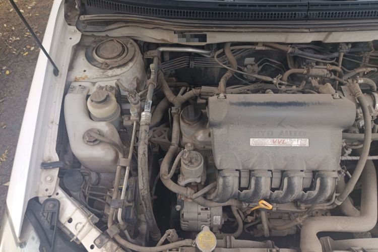 Used BYD F3 2015 Energy-Efficient Model 1.5L Manual Comfort Edition Engine Bay Right