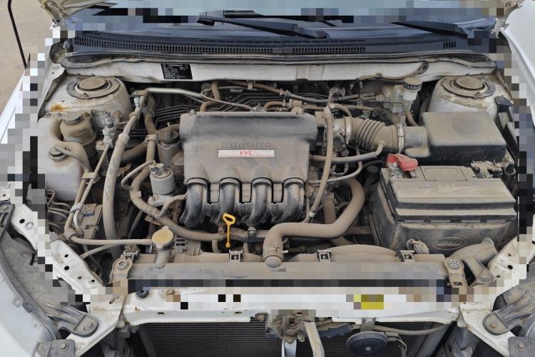 Used BYD F3 2015 Energy-Saving Edition 1.5L Manual Luxury Model Engine Bay