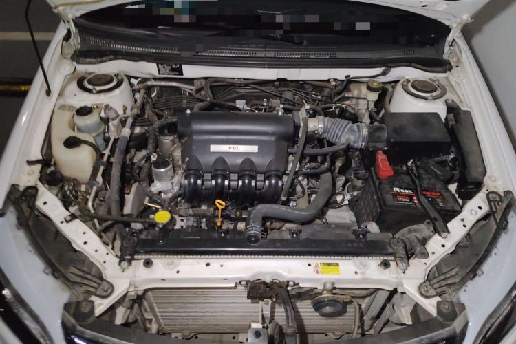Used BYD F3 2015 Energy-Saving Edition 1.5L Manual Luxury Model Engine Bay