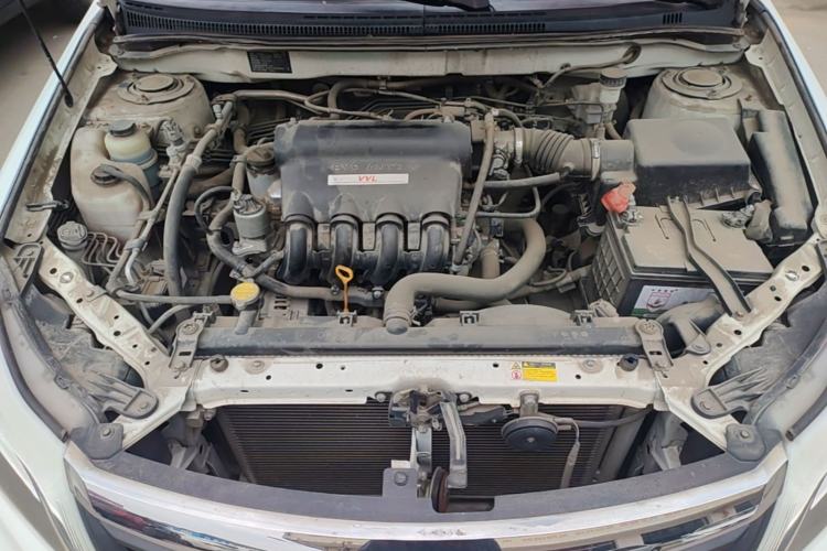 Used BYD F3 2015 Energy-Efficient Model 1.5L Manual Comfort Edition Engine Bay