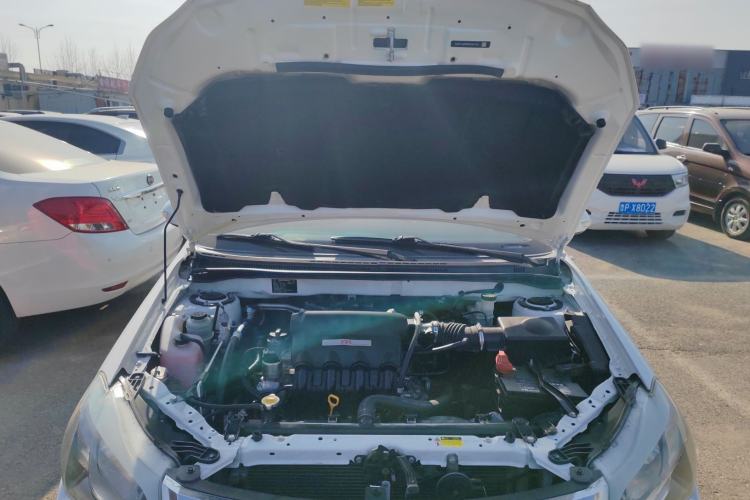 Used BYD F3 2015 Energy-Efficient Model 1.5L Manual Comfort Edition Engine Bay