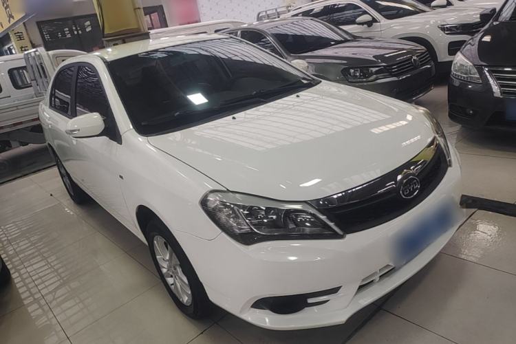 Used BYD F3 2015 Energy-Saving Edition 1.5L Automatic Luxury Model Exterior 1
