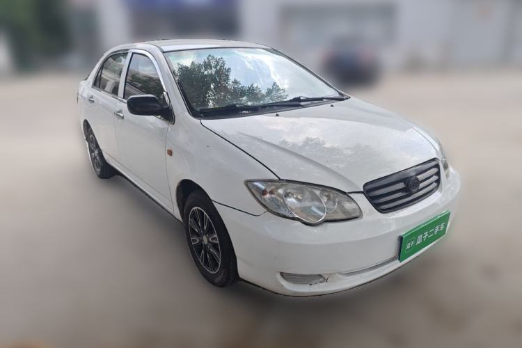 Used BYD F3 2015 Energy-Efficient Model 1.5L Manual Comfort Edition Front Right 45 Deg