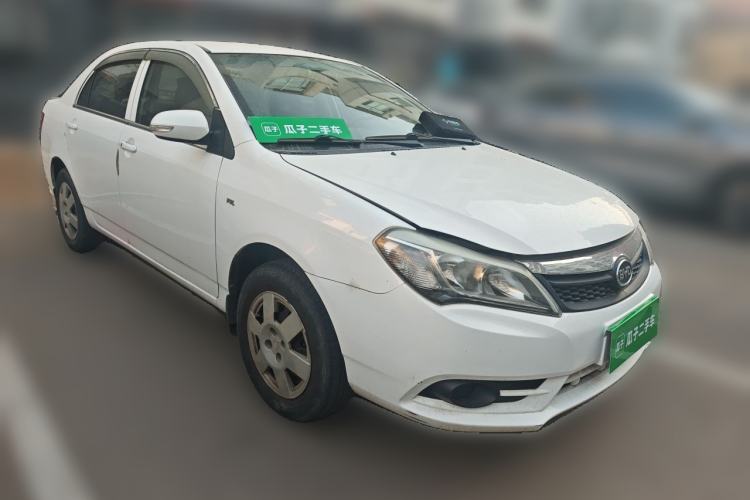 Used BYD F3 2015 Energy-Efficient Model 1.5L Manual Comfort Edition Front Right 45 Deg