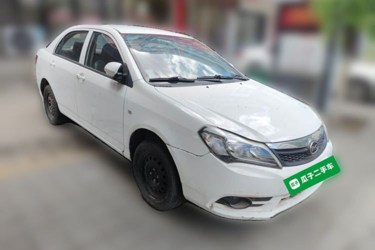 Used BYD F3 2015 Energy-Efficient Model 1.5L Manual Comfort Edition Front Right 45 Deg